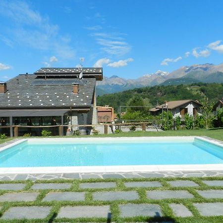 Villa La Corte With Amazing Pool And Garden Colico Exterior photo